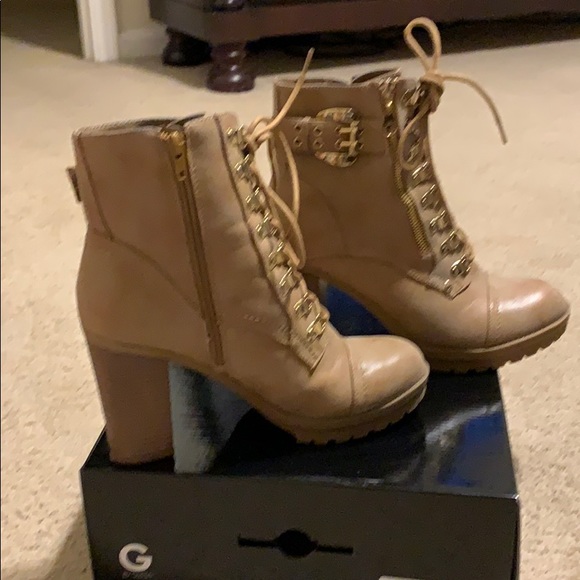 Guess Boots - Picture 3 of 5